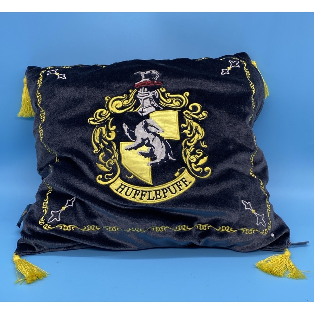 Harry Potter Hufflepuff Velvet Throw Pillow Embroidered Crest Noble Collection